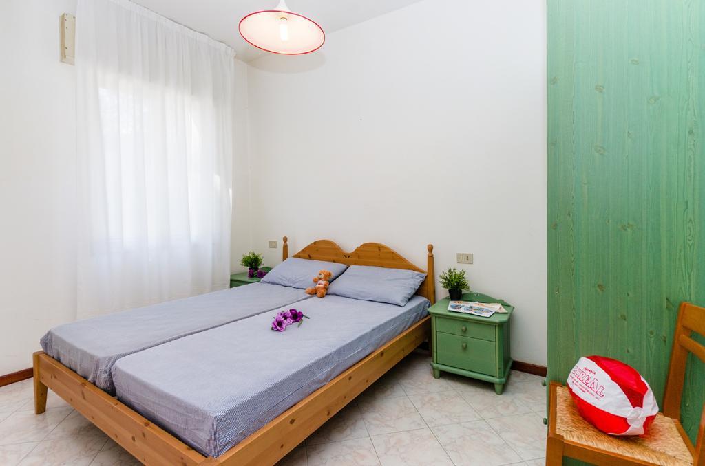 Condominio Brionetta Бибионе Экстерьер фото
